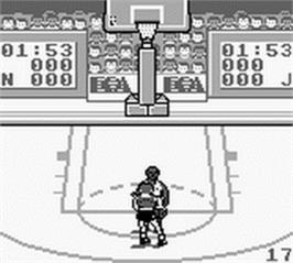 In game image of Jordan vs. Bird: One-on-One on the Nintendo Game Boy.