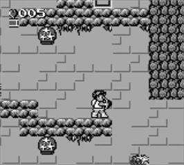 In game image of Kid Icarus: Of Myths and Monsters on the Nintendo Game Boy.