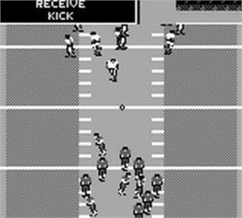 In game image of Madden '95 on the Nintendo Game Boy.