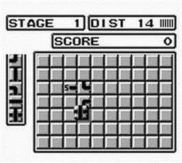In game image of Pipe Dream on the Nintendo Game Boy.