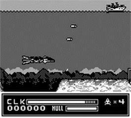 In game image of Seaquest Dsv on the Nintendo Game Boy.