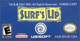 Top of cartridge artwork for Surf's Up on the Nintendo Game Boy Advance.