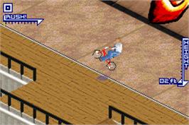 In game image of Dave Mirra Freestyle BMX 3 on the Nintendo Game Boy Advance.