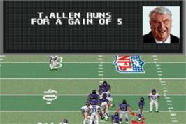 In game image of Madden Nfl 2002 on the Nintendo Game Boy Advance.