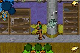 In game image of Scooby-doo! - Mystery Mayhem on the Nintendo Game Boy Advance.