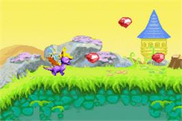 In game image of Spyro - Fusion on the Nintendo Game Boy Advance.