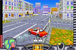 In game image of Starsky And Hutch on the Nintendo Game Boy Advance.