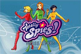 Title screen of Totally Spies on the Nintendo Game Boy Advance.