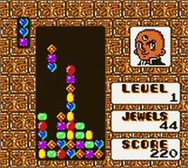 In game image of Columns GB: Tezuka Osamu Characters on the Nintendo Game Boy Color.
