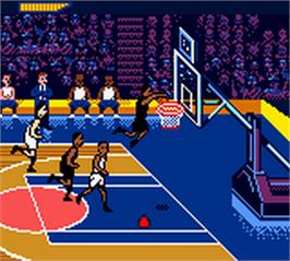 In game image of NBA Showtime: NBA on NBC on the Nintendo Game Boy Color.