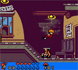 In game image of Spirou Robbedoes - The Robot Invasion on the Nintendo Game Boy Color.