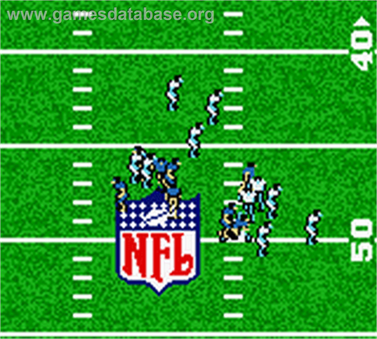 Madden NFL 2001 - Nintendo Game Boy Color - Artwork - In Game