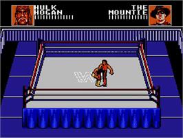 In game image of Wwf Wrestlemania - Steel Cage Challenge on the Nintendo NES.