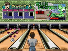 In game image of Super Bowling on the Nintendo SNES.