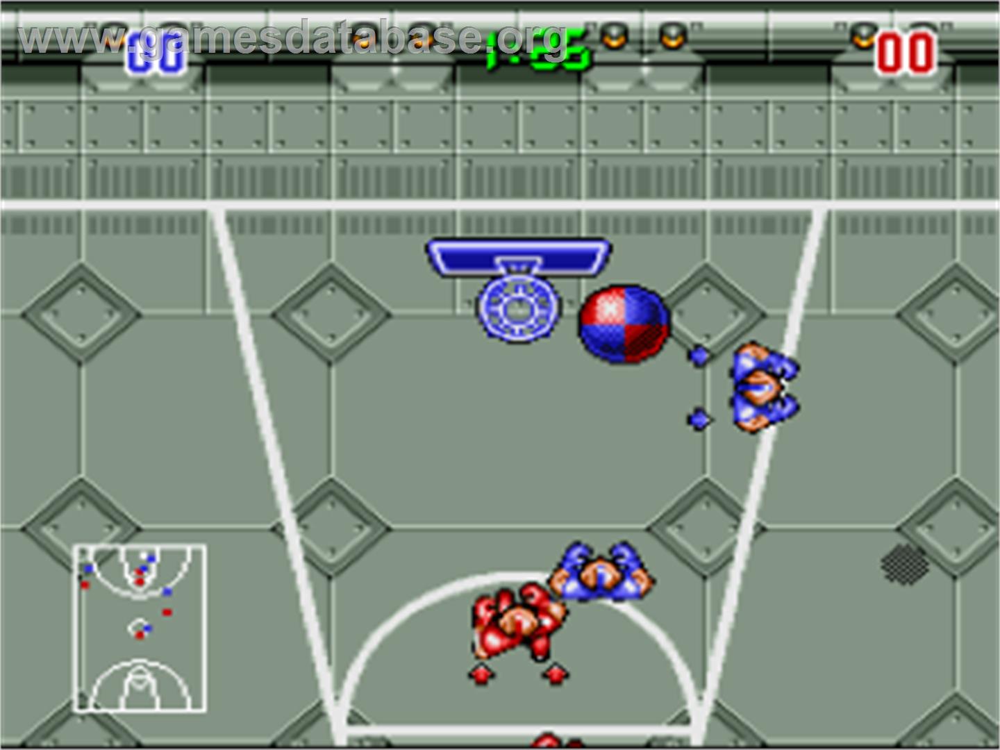 Bill Laimbeer's Combat Basketball - Nintendo SNES - Artwork - In Game