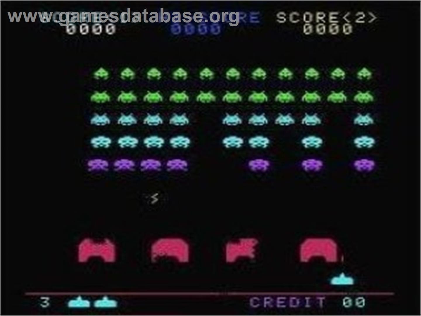 Space Invaders - The Original Game (SNES) - Nintendo Wii - Artwork - In Game