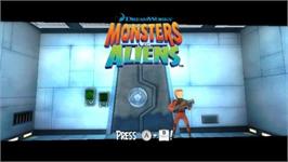 Title screen of Monstres Contre Aliens on the Nintendo Wii.