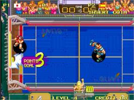 In game image of Windjammers on the SNK Neo-Geo MVS.