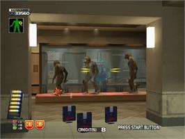 In game image of Confidential Mission on the Sega Dreamcast.