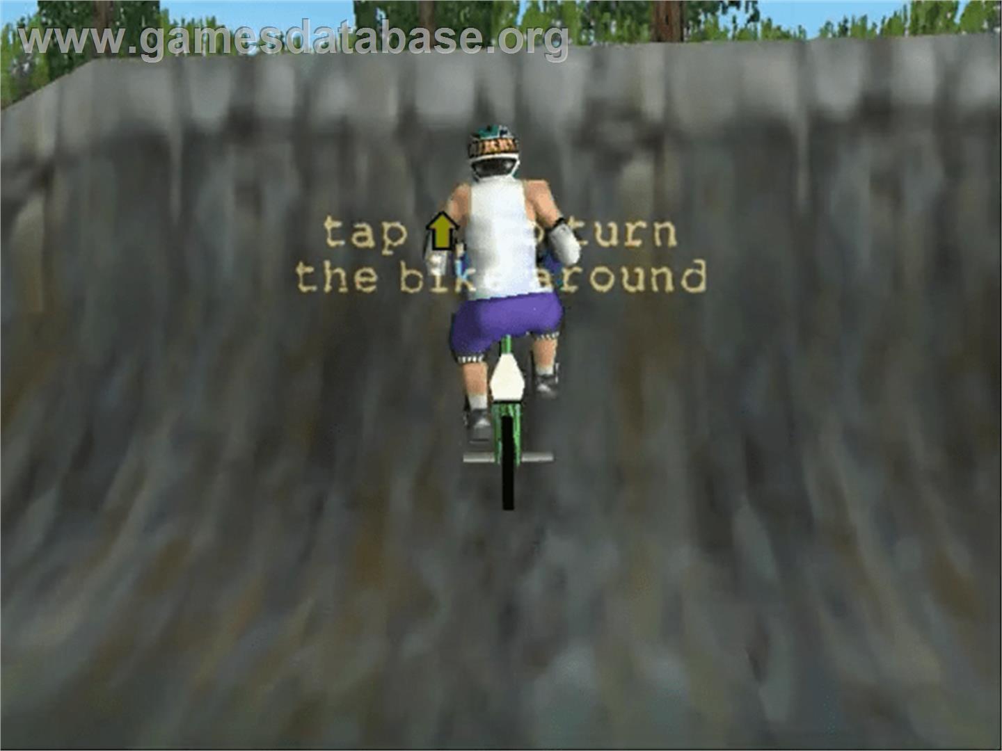Dave Mirra Freestyle BMX - Sega Dreamcast - Artwork - In Game