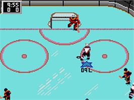 In game image of NHL Hockey on the Sega Game Gear.