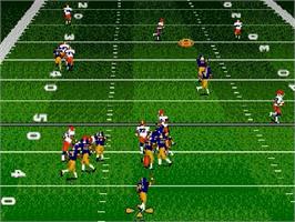 In game image of College Football Usa 97 on the Sega Genesis.