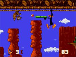 In game image of Daffy Duck in Hollywood on the Sega Genesis.