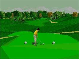 In game image of PGA Tour '96 on the Sega Genesis.