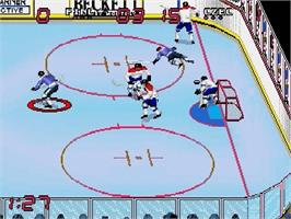 In game image of Wayne Gretzky And The Nhlpa All-stars on the Sega Genesis.