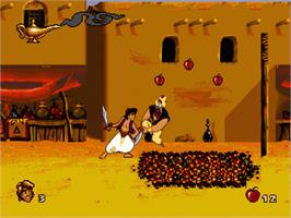 In game image of Aladdin on the Sega Nomad.