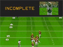 In game image of Madden Nfl 95 on the Sega Nomad.