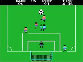 In game image of Champion Soccer on the Sega SG-1000.