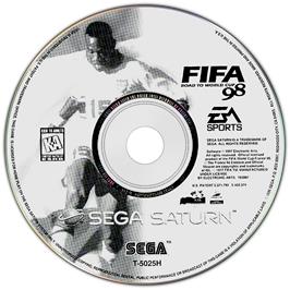 Artwork on the Disc for FIFA 98: Road to World Cup on the Sega Saturn.