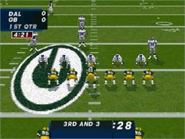 In game image of Madden NFL '97 on the Sega Saturn.