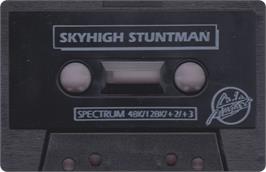 Cartridge artwork for Sky High Stuntman on the Sinclair ZX Spectrum.