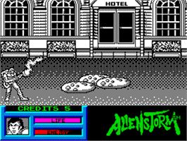 In game image of Alien Storm on the Sinclair ZX Spectrum.