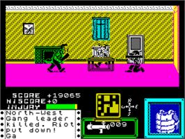 In game image of Death Wish 3 on the Sinclair ZX Spectrum.