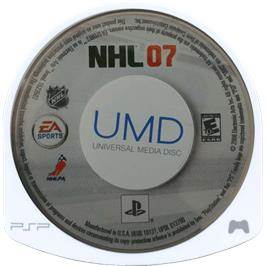 Cartridge artwork for Nhl 07 on the Sony PSP.