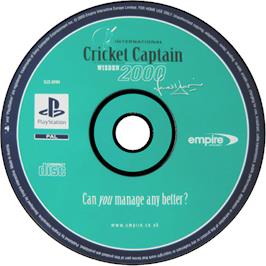 Cartridge artwork for International Cricket Captain 2000 on the Sony Playstation.