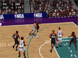 In game image of NBA Live 99 on the Sony Playstation.