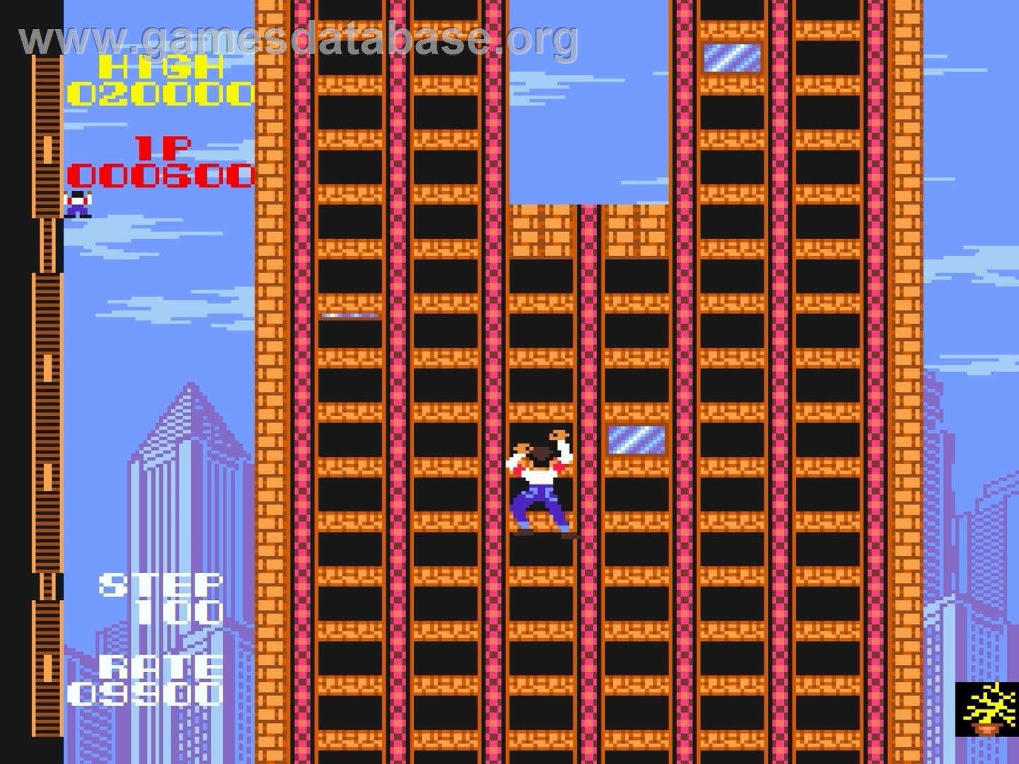 Arcade Hits - Crazy Climber - Sony Playstation - Artwork - In Game