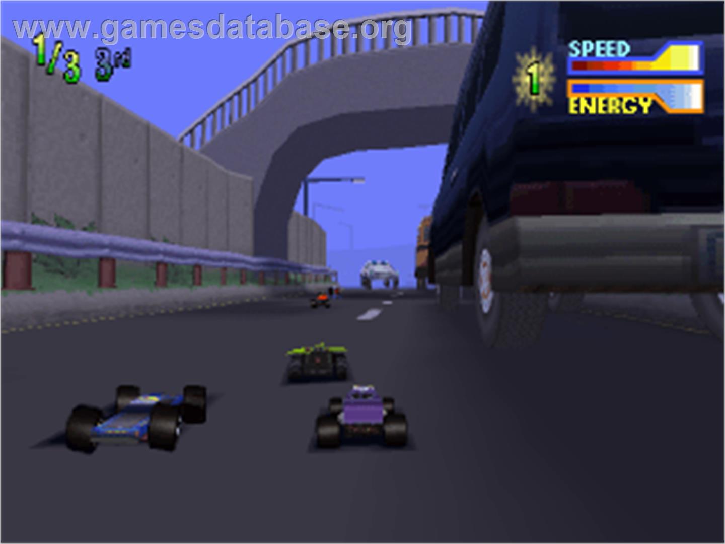 Tyco R/C: Assault with a Battery - Sony Playstation - Artwork - In Game