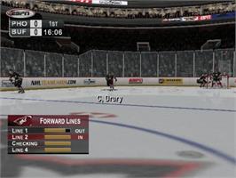 In game image of Espn Nhl Hockey on the Sony Playstation 2.