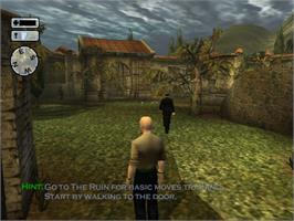 In game image of Hitman 2 - Silent Assassin on the Sony Playstation 2.