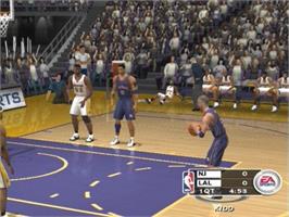 In game image of Nba Live 2003 on the Sony Playstation 2.