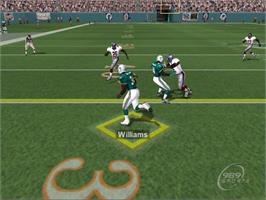 In game image of Nfl Gameday 2003 on the Sony Playstation 2.