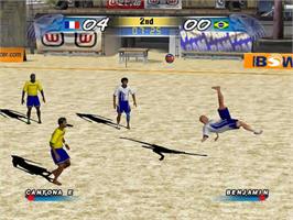 In game image of Pro Beach Soccer on the Sony Playstation 2.