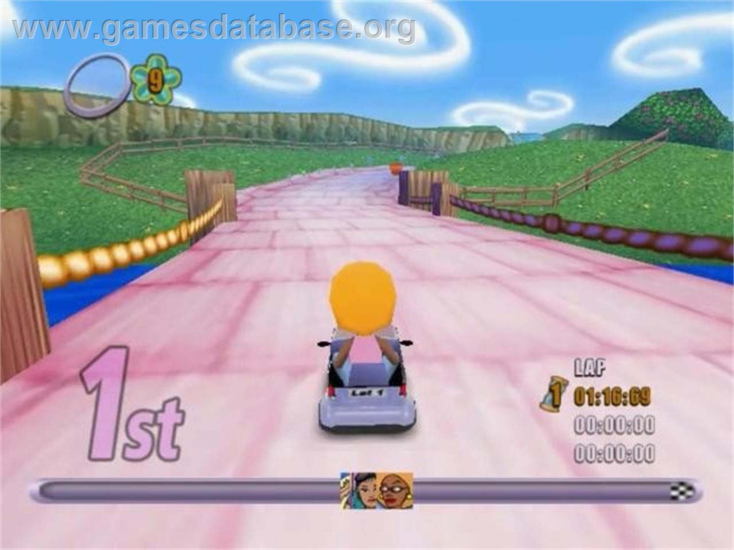 Action Girlz Racing - Sony Playstation 2 - Artwork - In Game