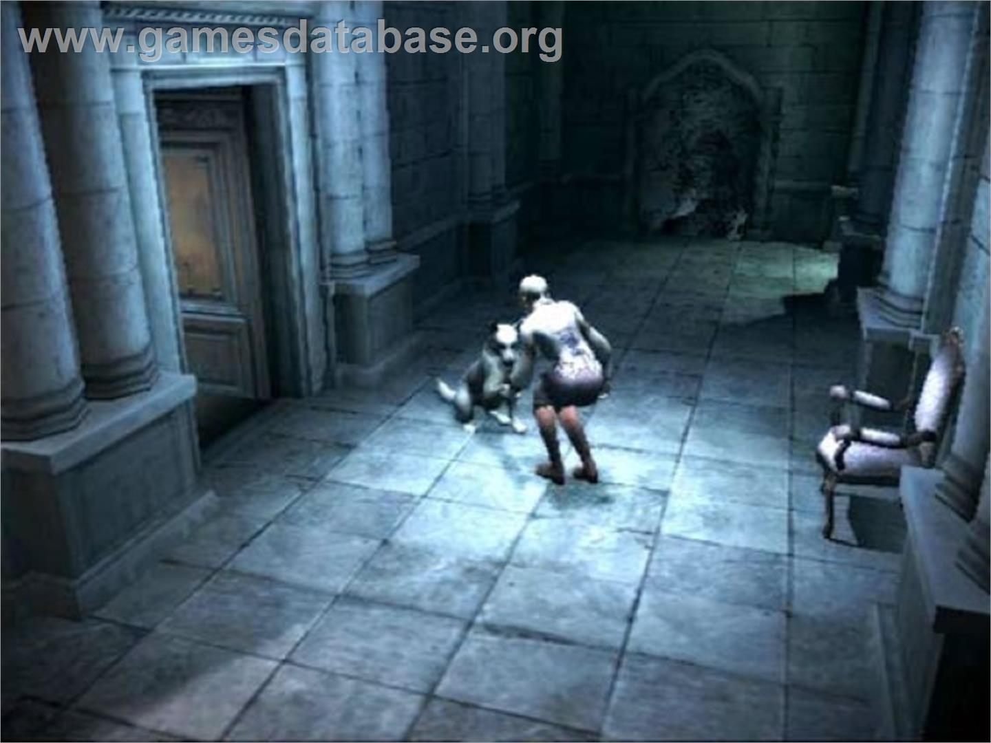 Haunting Ground - Sony Playstation 2 - Artwork - In Game