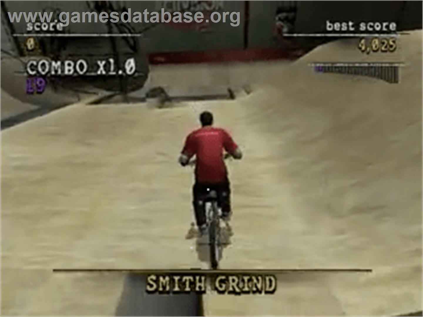 Mat Hoffman's Pro BMX 2 - Sony Playstation 2 - Artwork - In Game